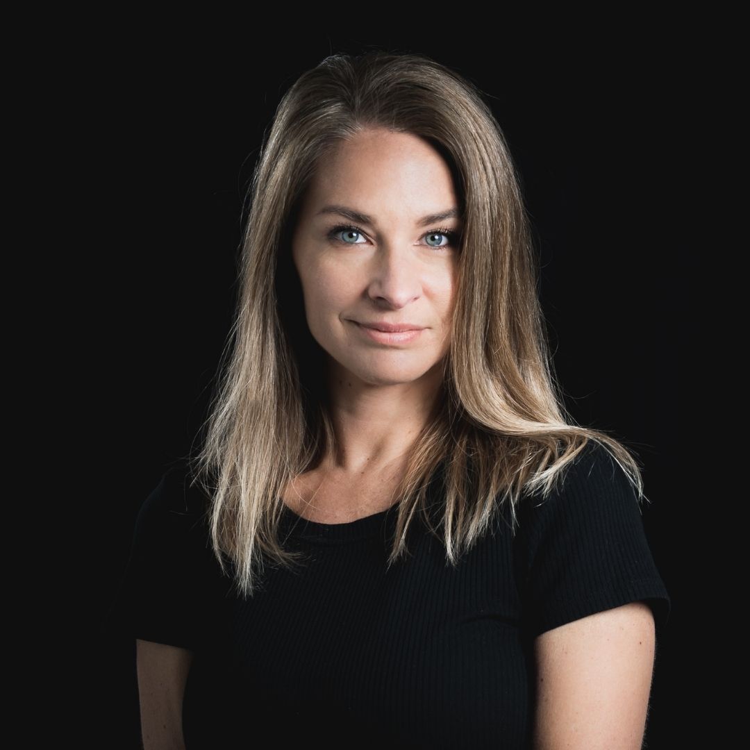 What Facial Habits Cause Wrinkles to Form Faster Without Neurotoxins?